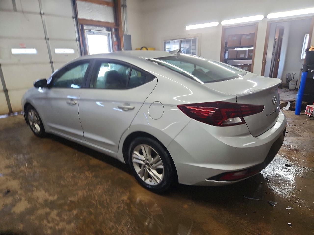 2020 HYUNDAI ELANTRA SEL photo 4