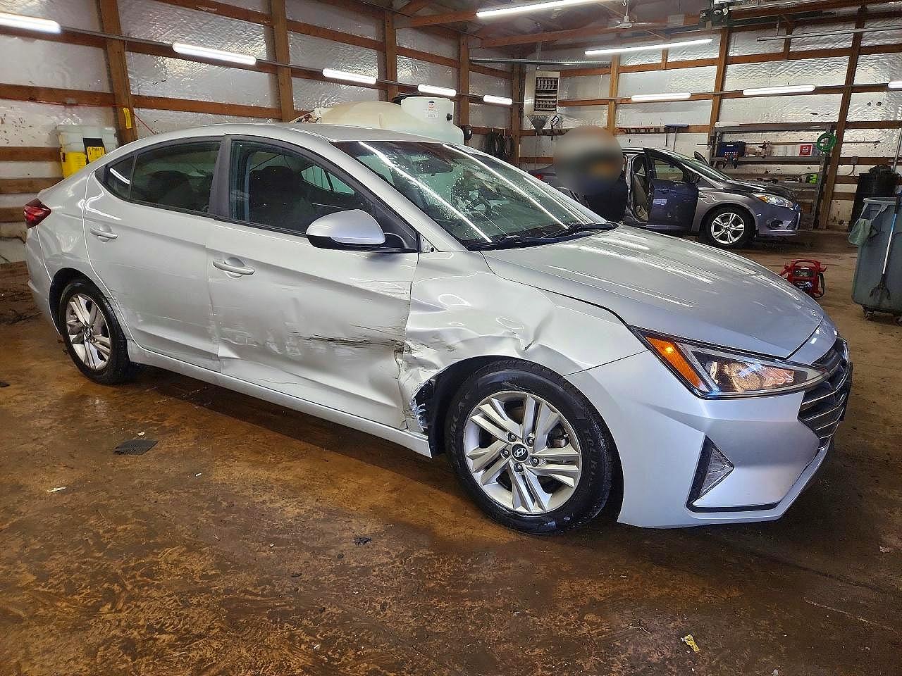 2020 HYUNDAI ELANTRA SEL photo 10