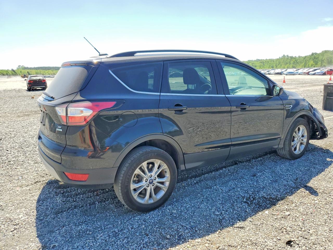 2017 FORD ESCAPE SE photo 7
