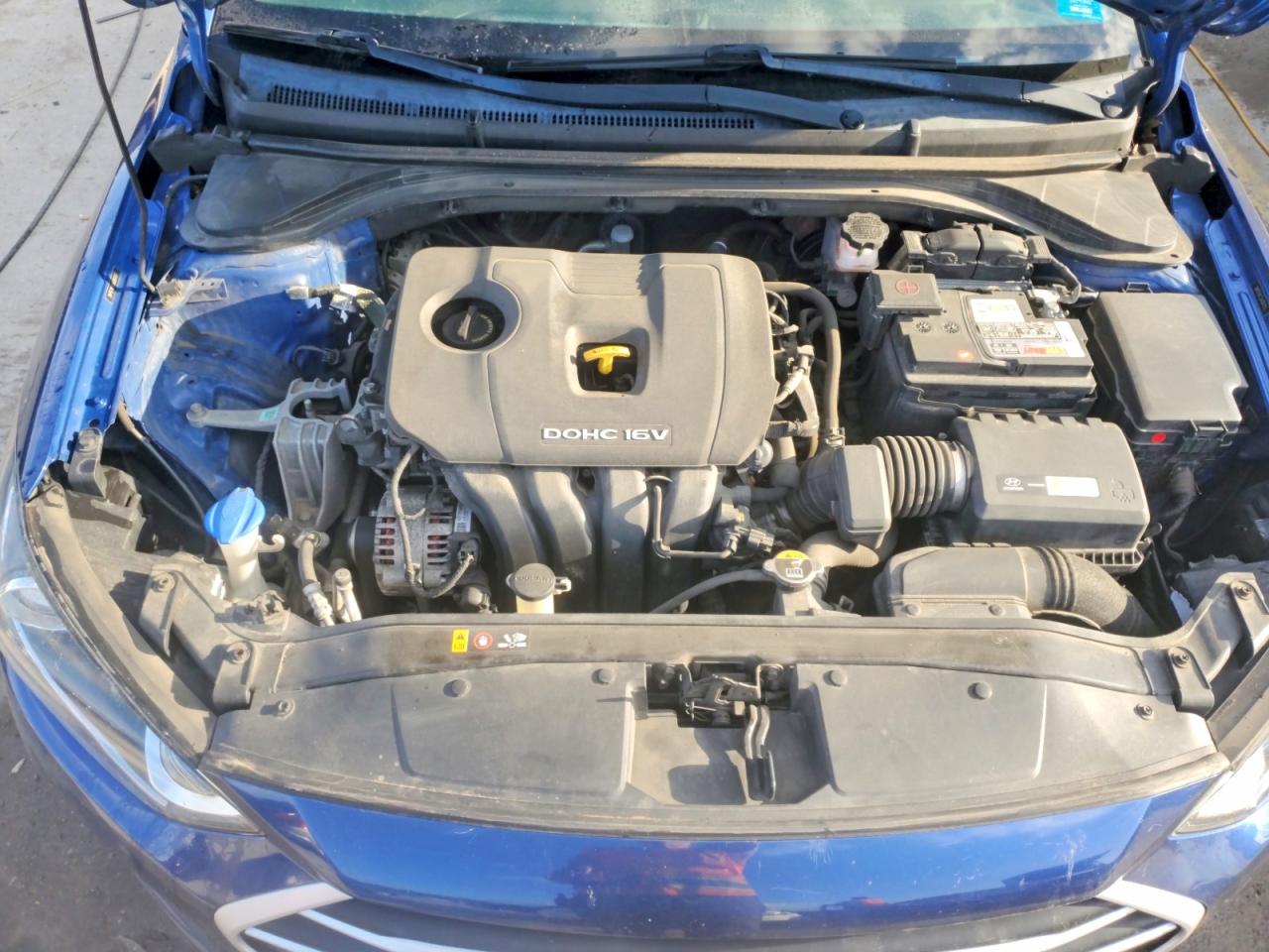 2018 HYUNDAI ELANTRA SE photo 11