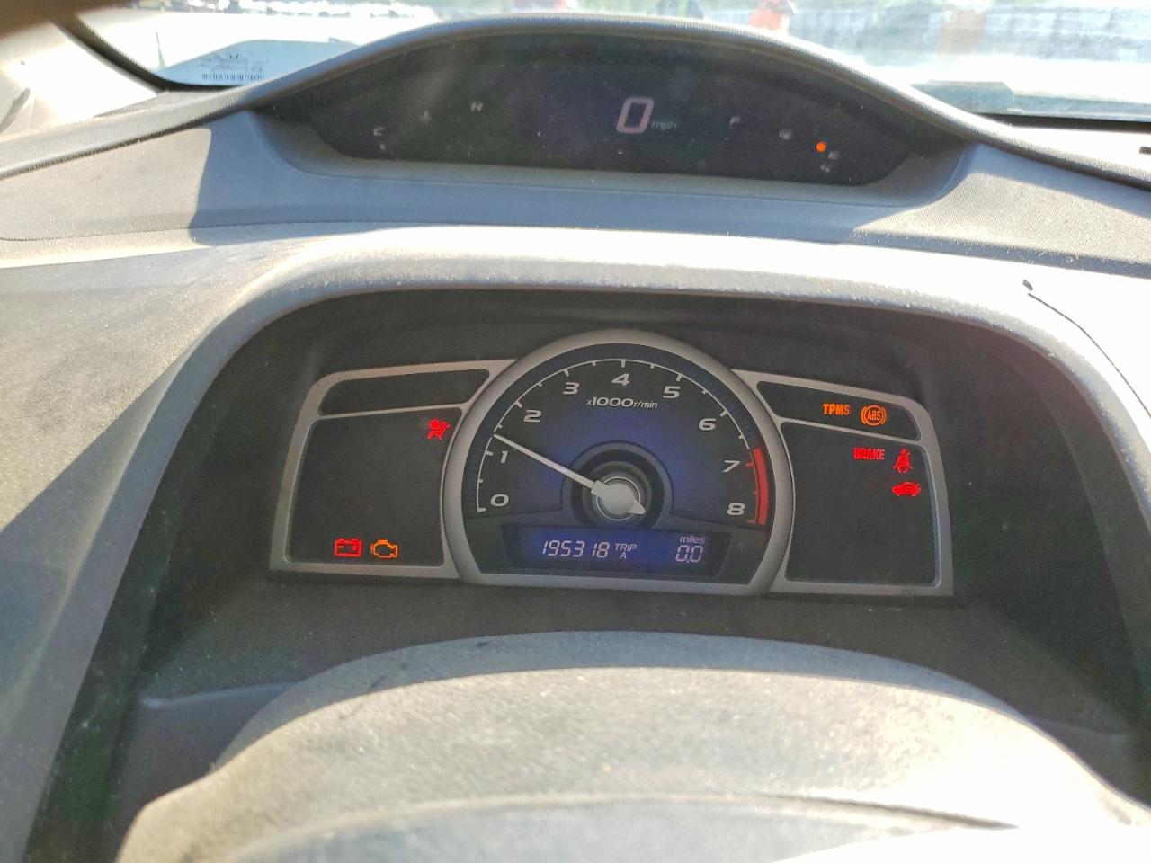2010 HONDA CIVIC LX photo 25