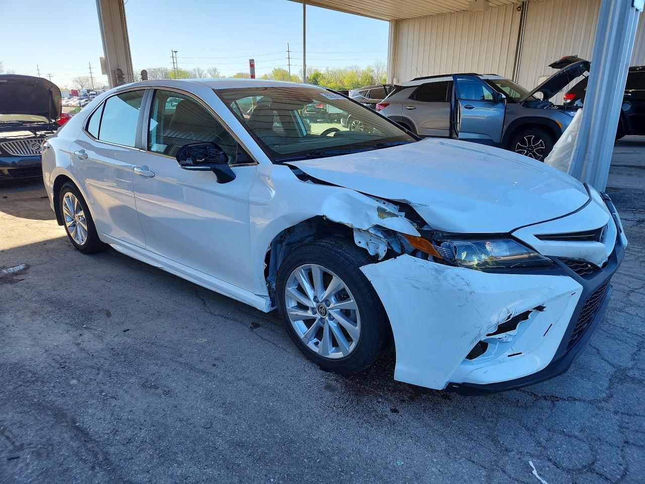 2023 TOYOTA CAMRY SE photo 4
