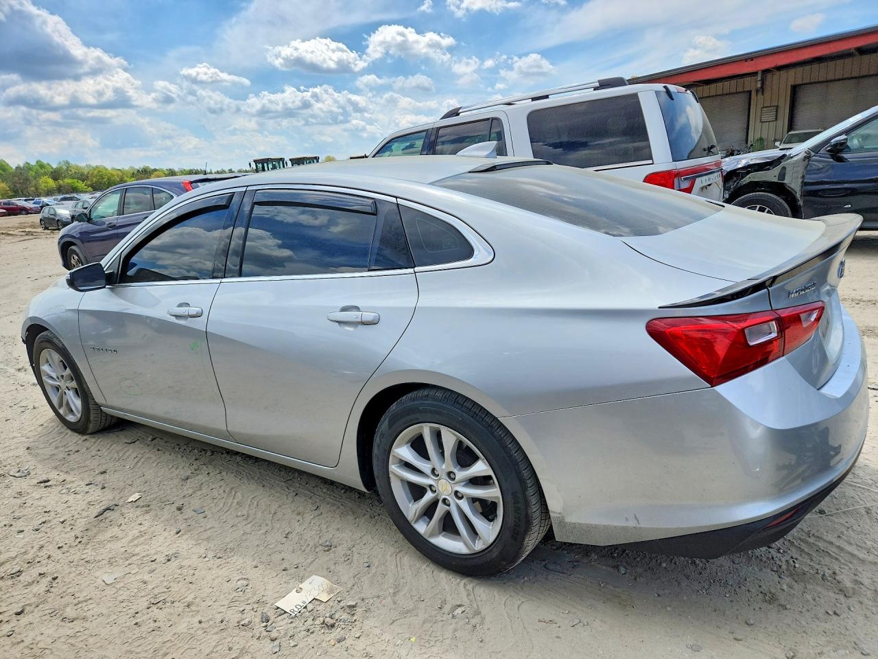 2017 CHEVROLET MALIBU LT photo 3