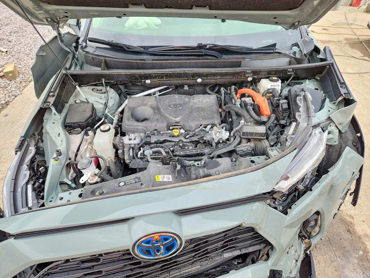 2022 TOYOTA RAV4 XLE PREMIUM photo 21