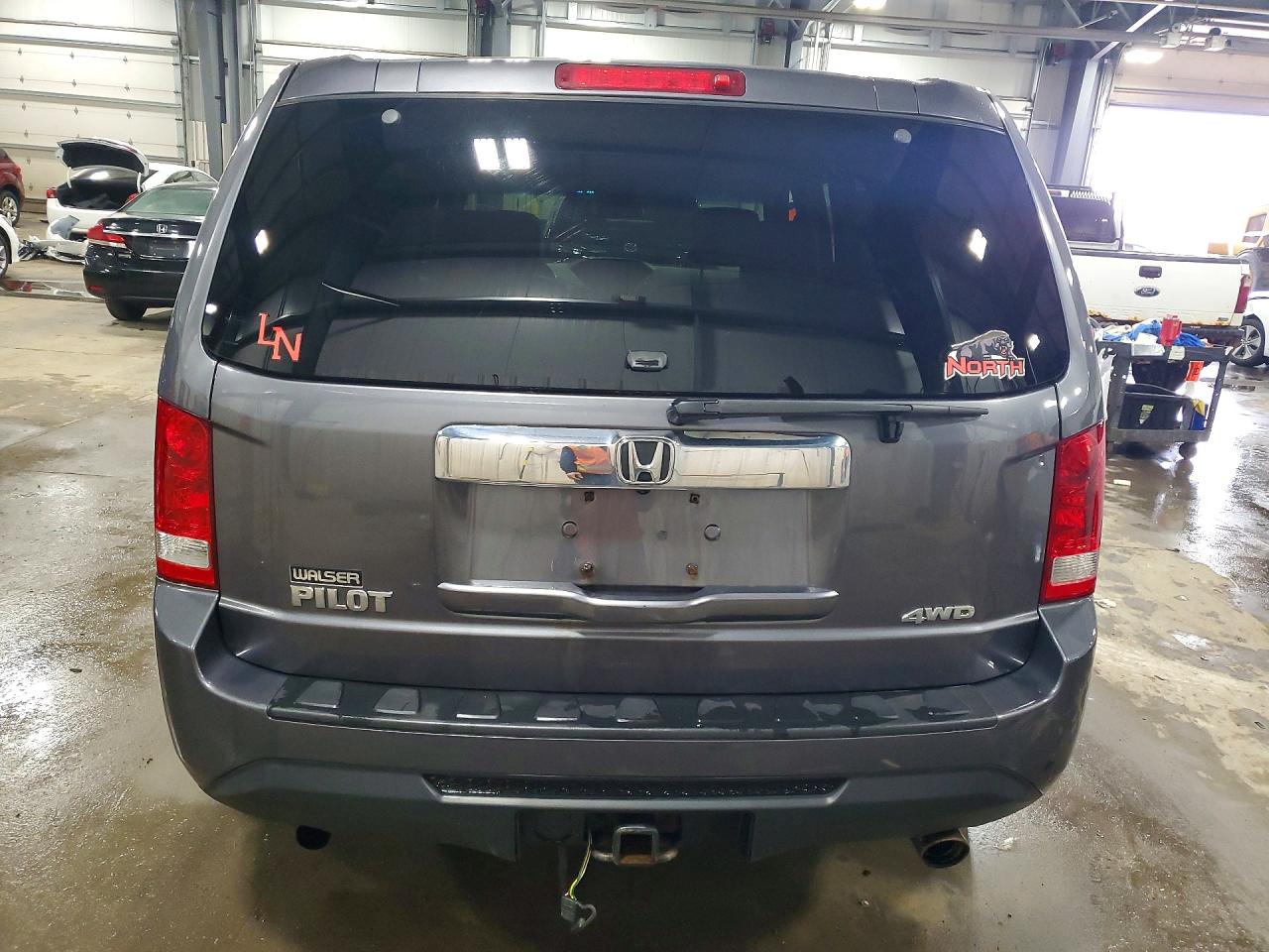 2015 HONDA PILOT EXL photo 11