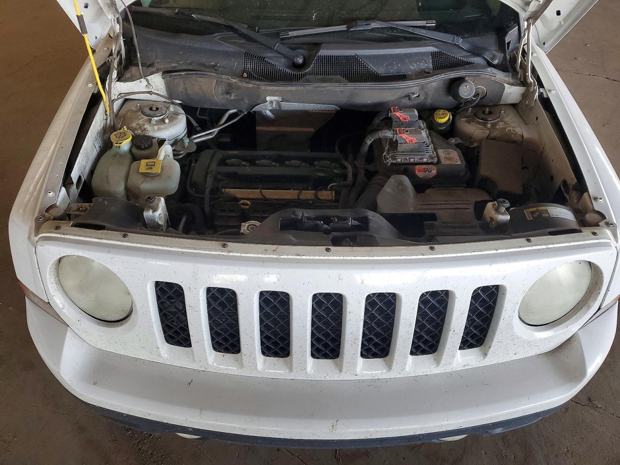 2014 JEEP PATRIOT SPORT photo 21