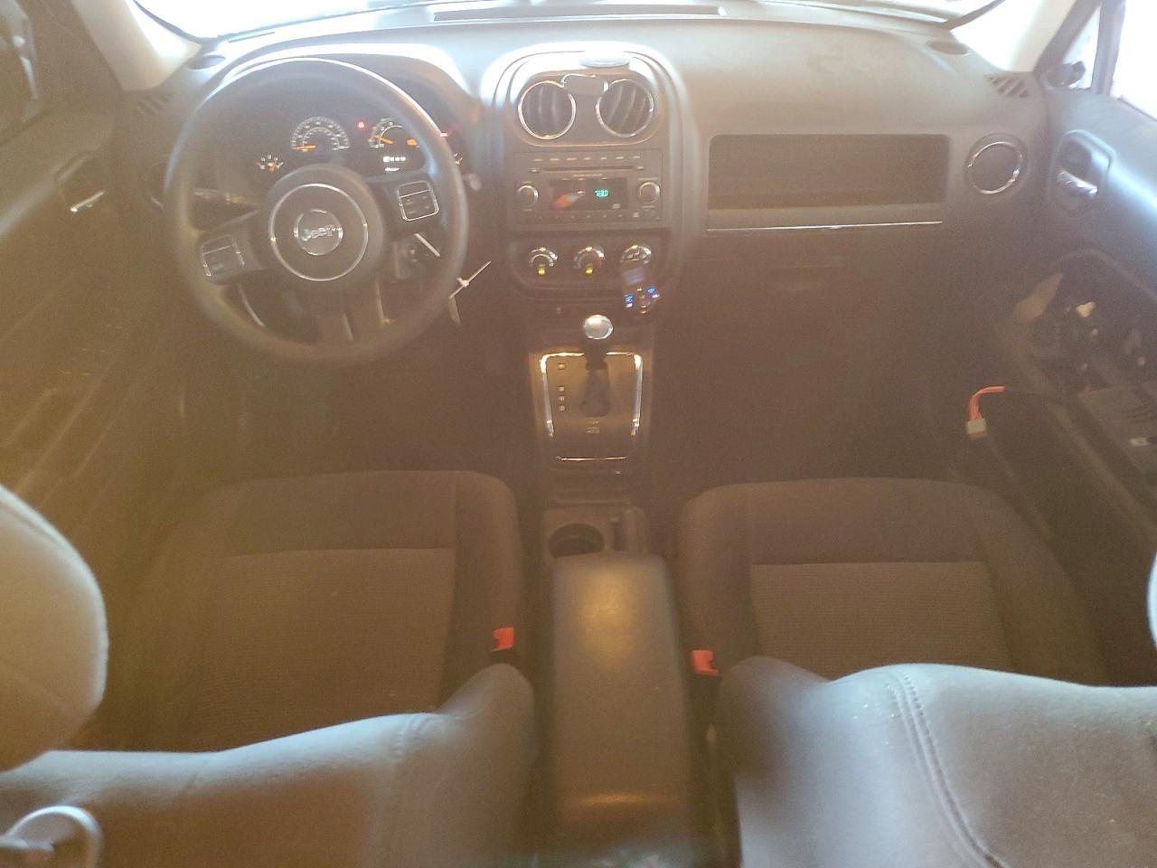 2014 JEEP PATRIOT SPORT photo 15