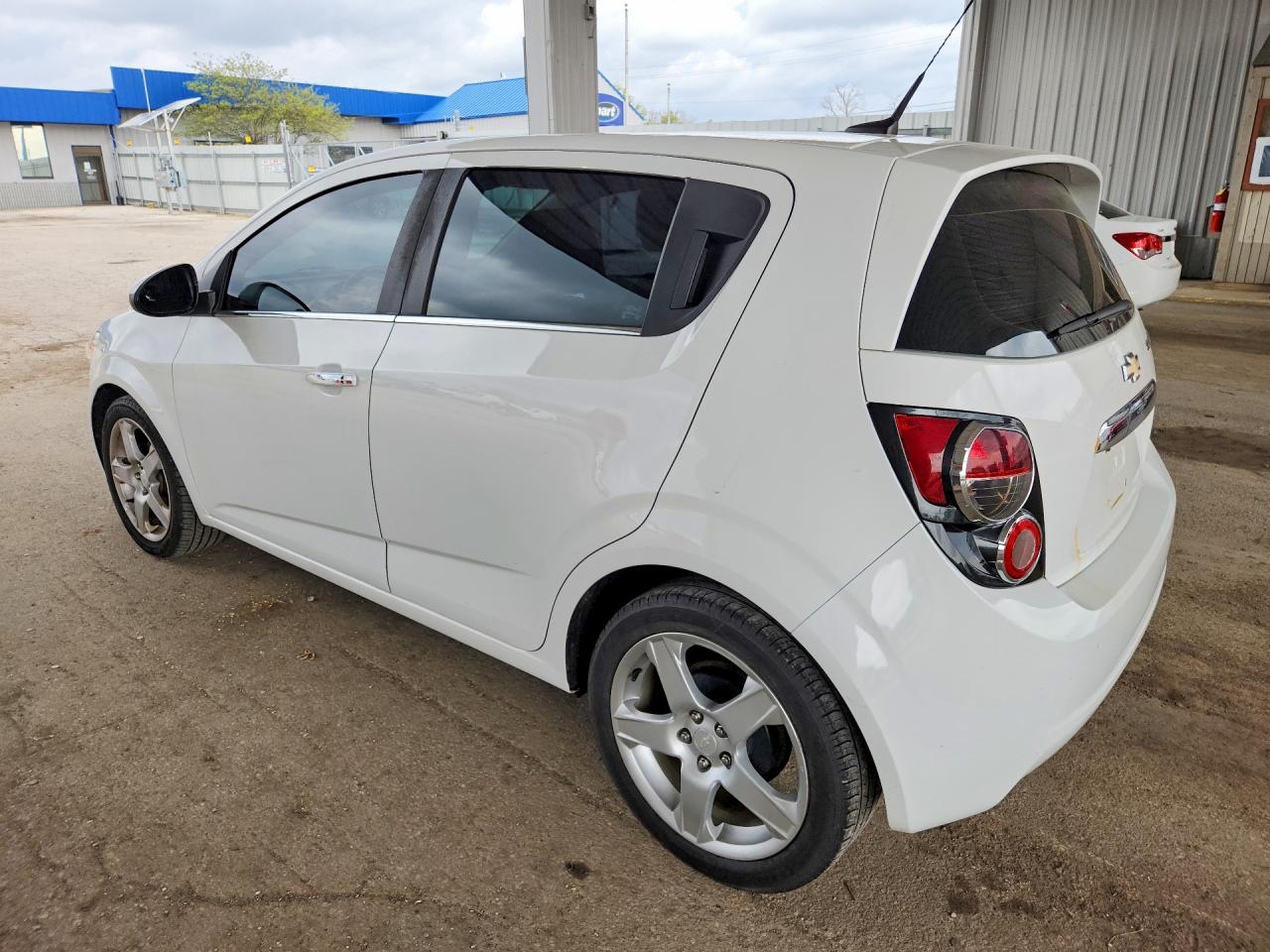 2014 CHEVROLET SONIC LTZ photo 3