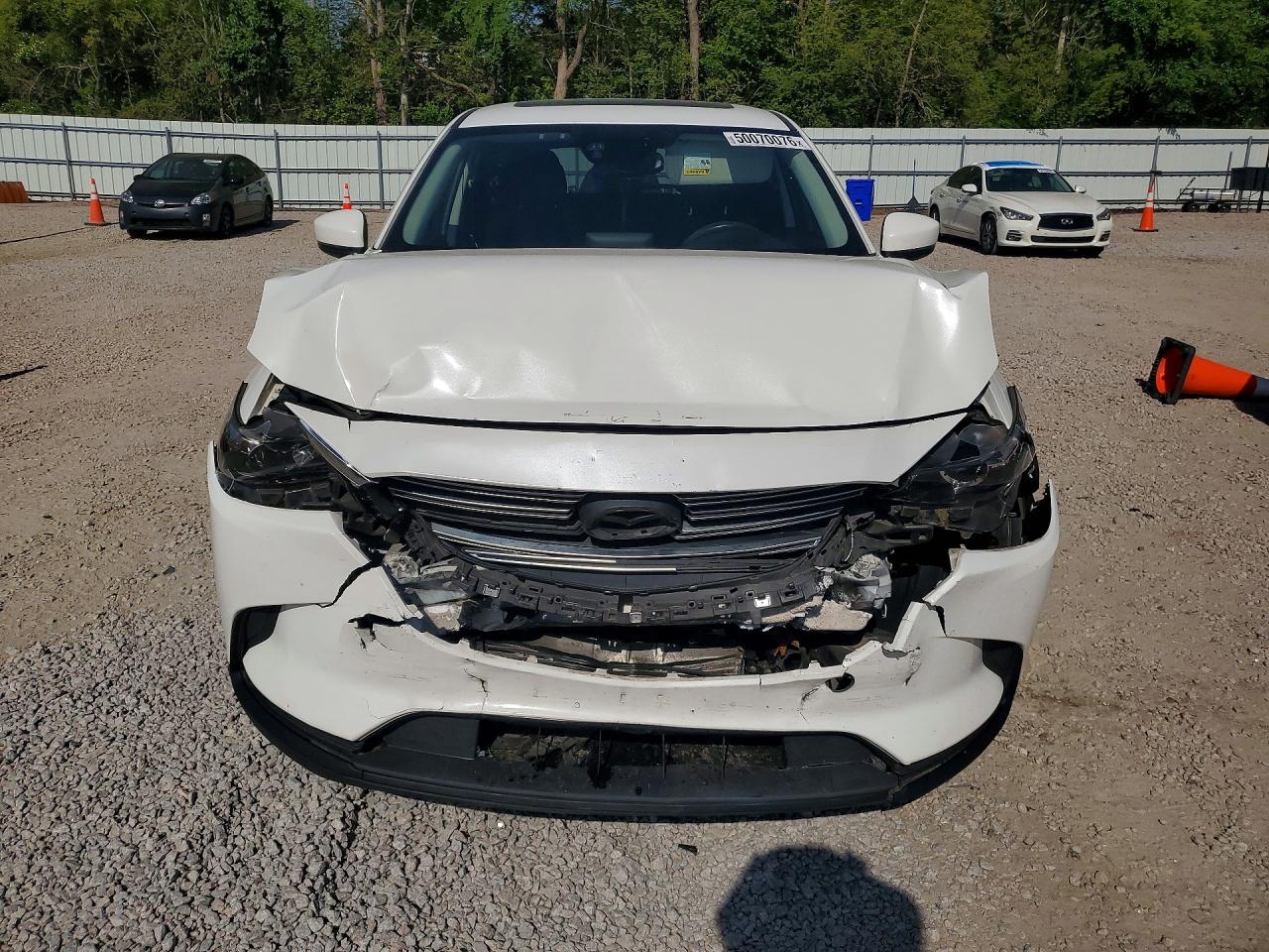 2016 MAZDA CX-9 photo 9