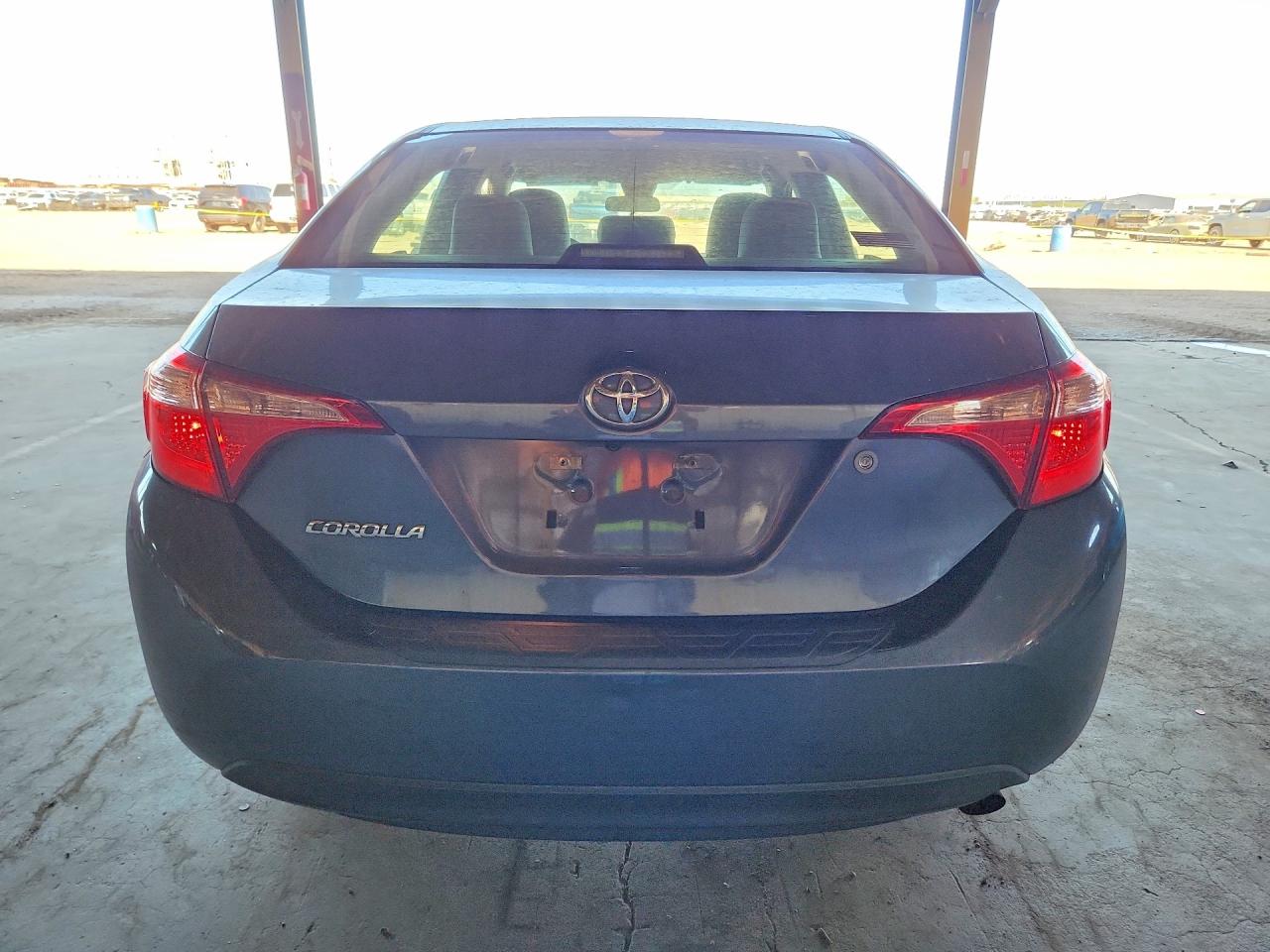 2017 TOYOTA COROLLA L photo 16