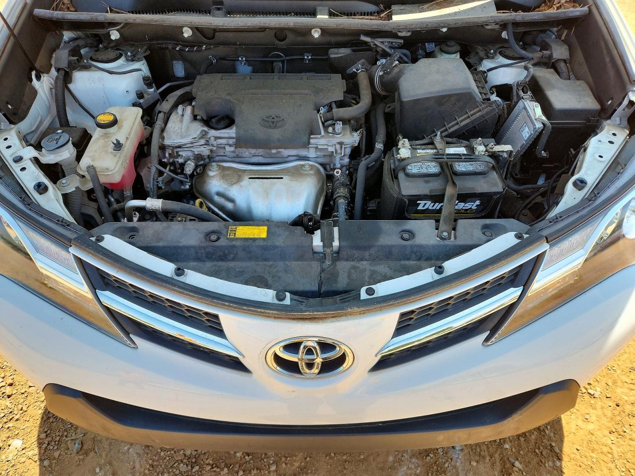 2014 TOYOTA RAV4 XLE photo 12