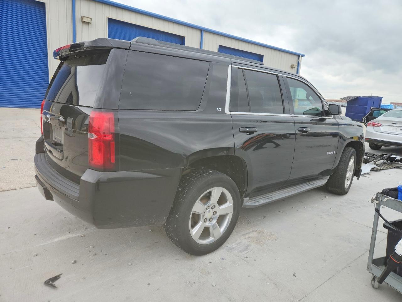 2015 CHEVROLET TAHOE C1500 LT photo 3