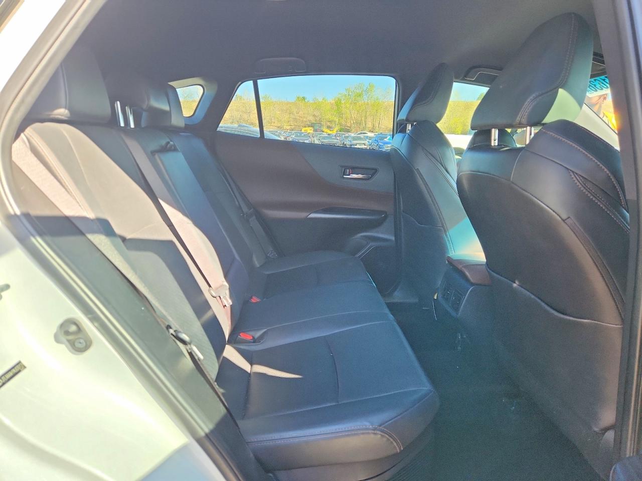 2021 TOYOTA VENZA LIMITED photo 31