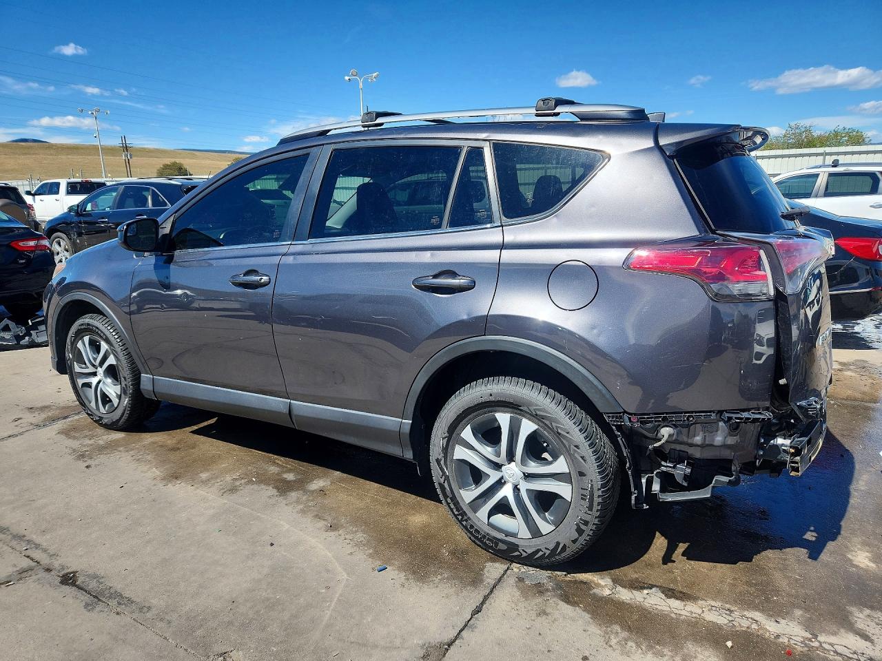 2017 TOYOTA RAV4 LE photo 3
