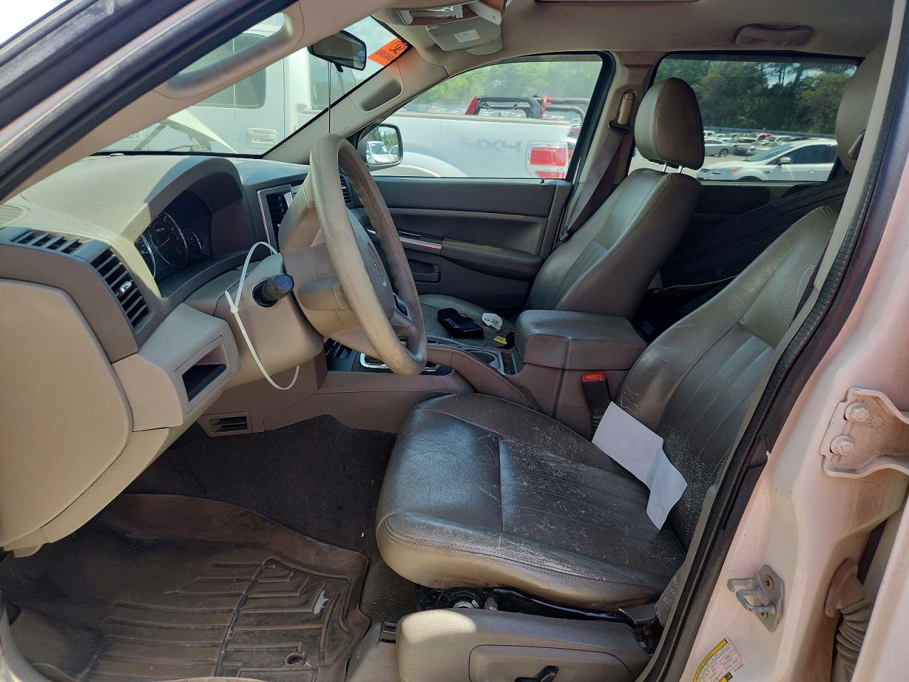 2008 JEEP GRAND CHEROKEE LAREDO photo 19