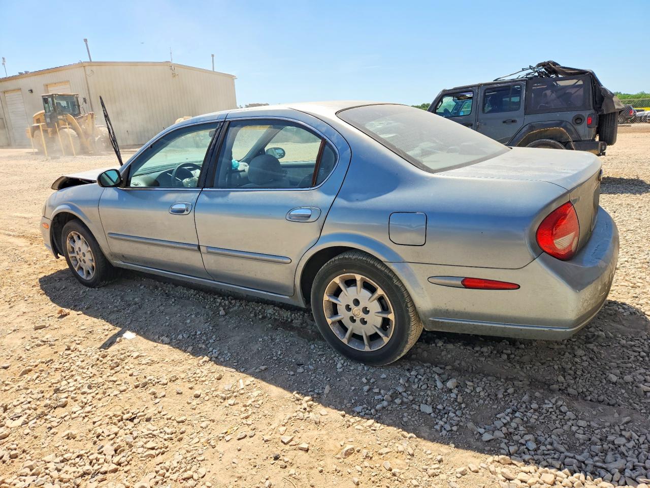2000 NISSAN MAXIMA GXE photo 3