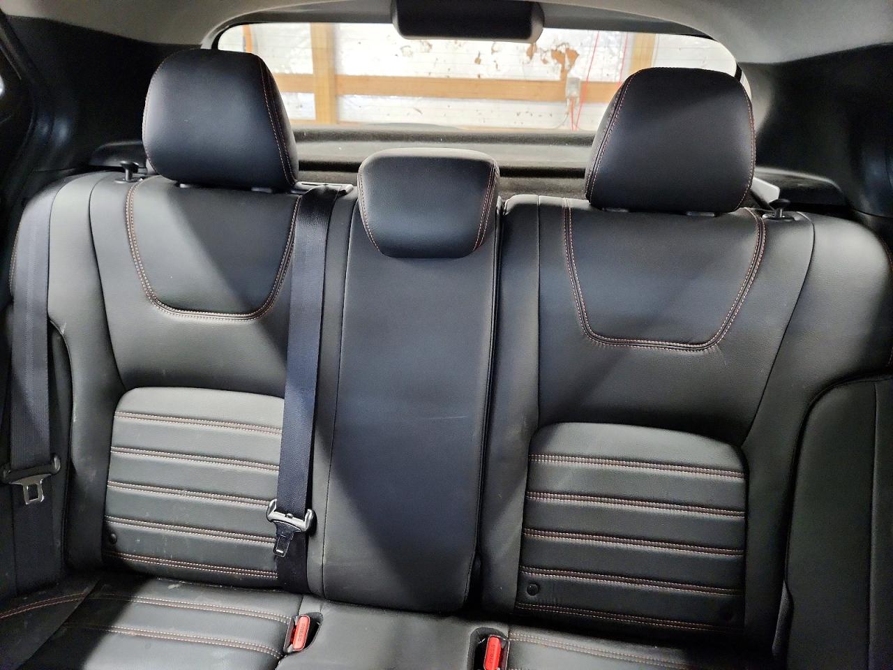 2020 NISSAN KICKS SR photo 10