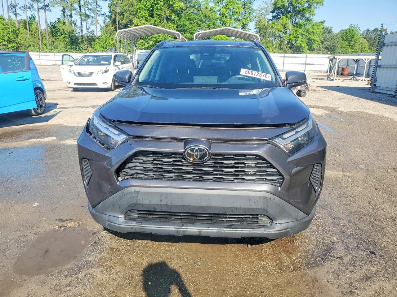 2022 TOYOTA RAV4 XLE photo 9