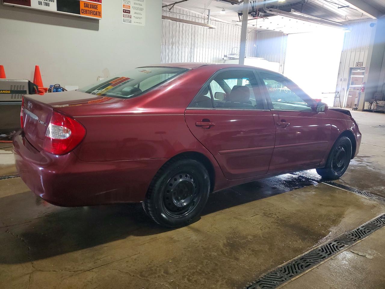2003 TOYOTA CAMRY LE photo 5