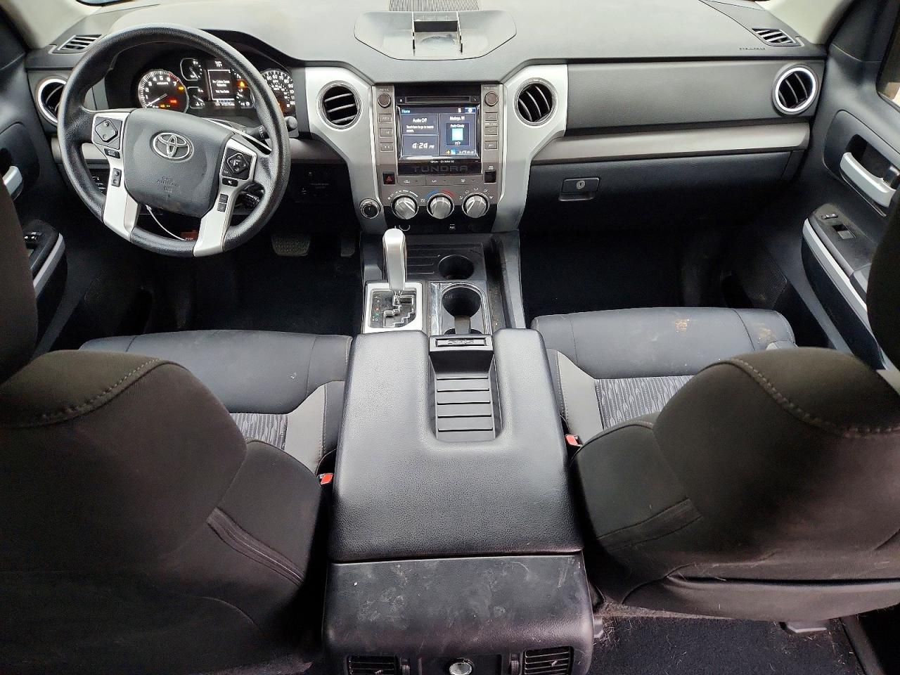 2018 TOYOTA TUNDRA CREWMAX SR5 photo 15