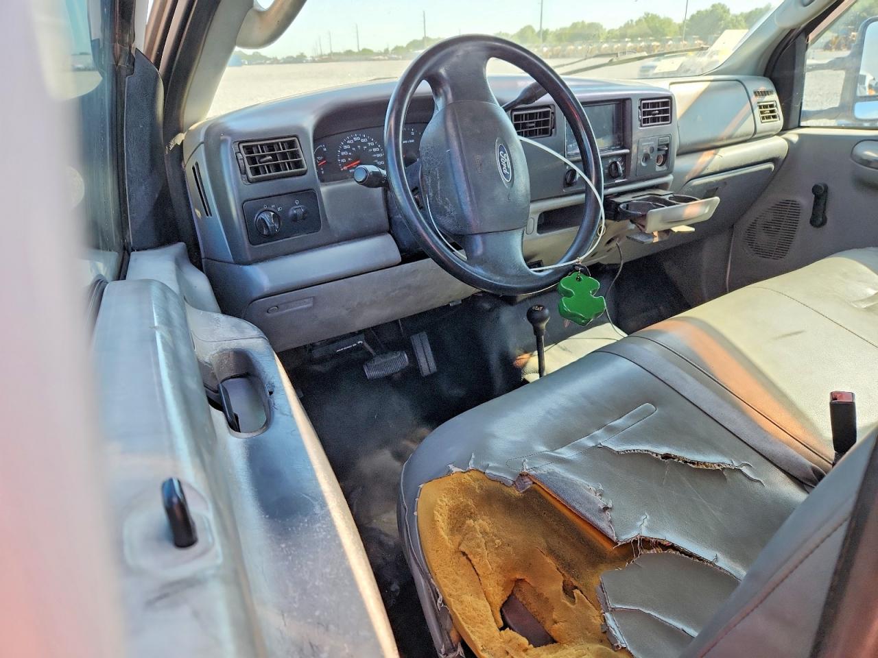 2004 FORD F350 SRW SUPER DUTY photo 22
