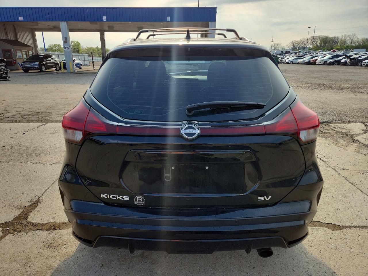 2022 NISSAN KICKS SV photo 16