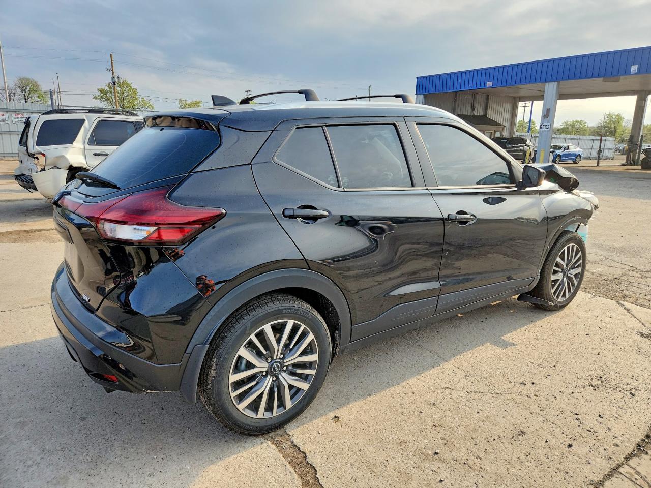 2022 NISSAN KICKS SV photo 7