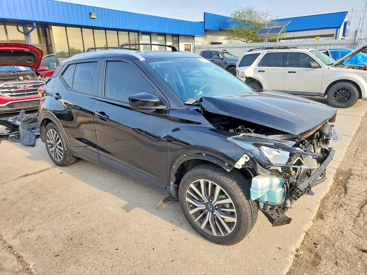 2022 NISSAN KICKS SV photo 10