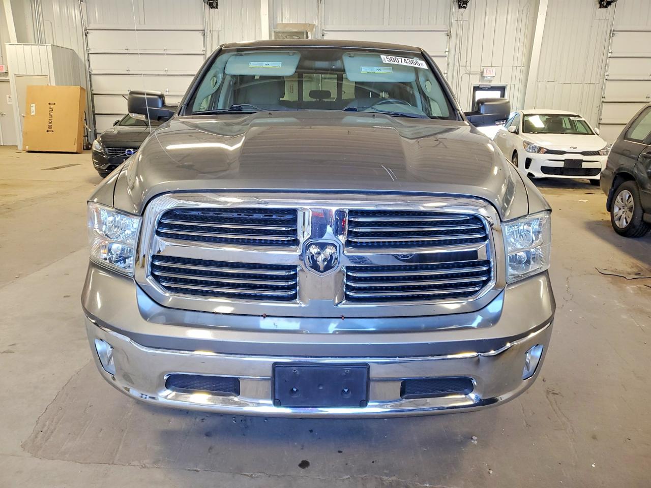 2013 RAM 1500 SLT photo 13