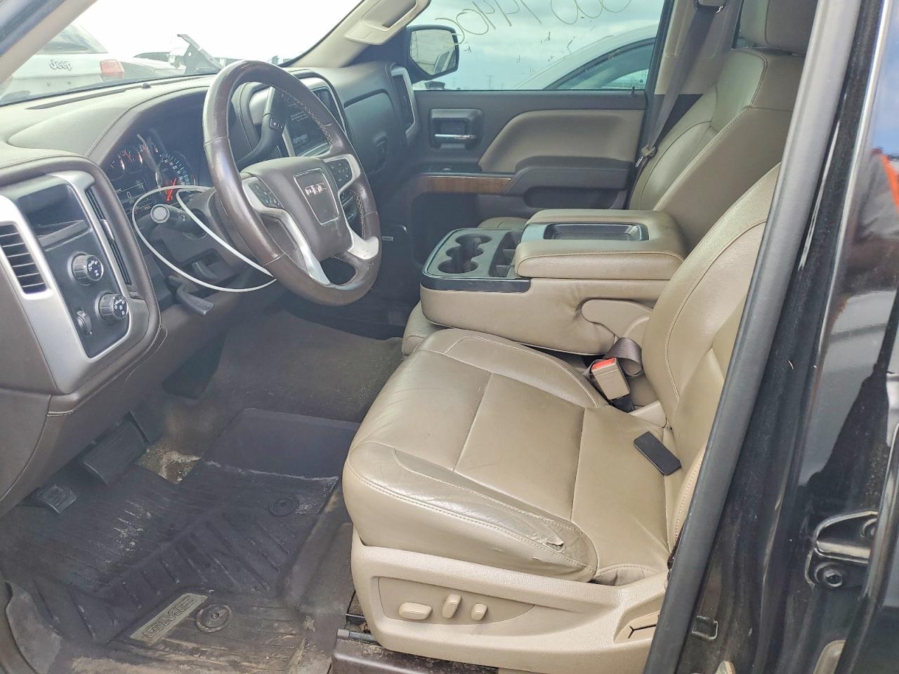 2017 GMC SIERRA K1500 SLT photo 13