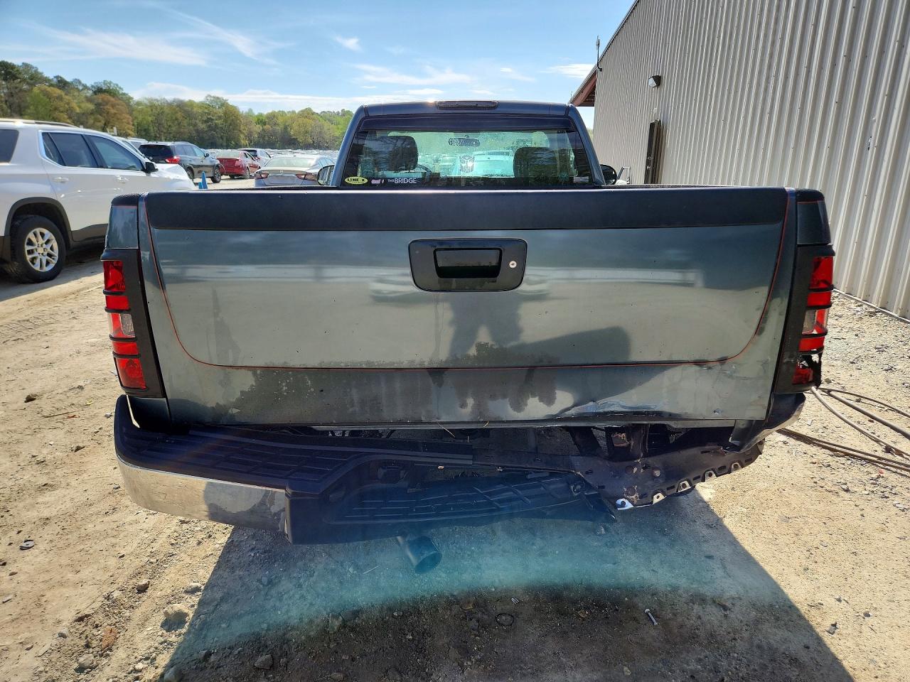 2010 CHEVROLET SILVERADO C1500 photo 16