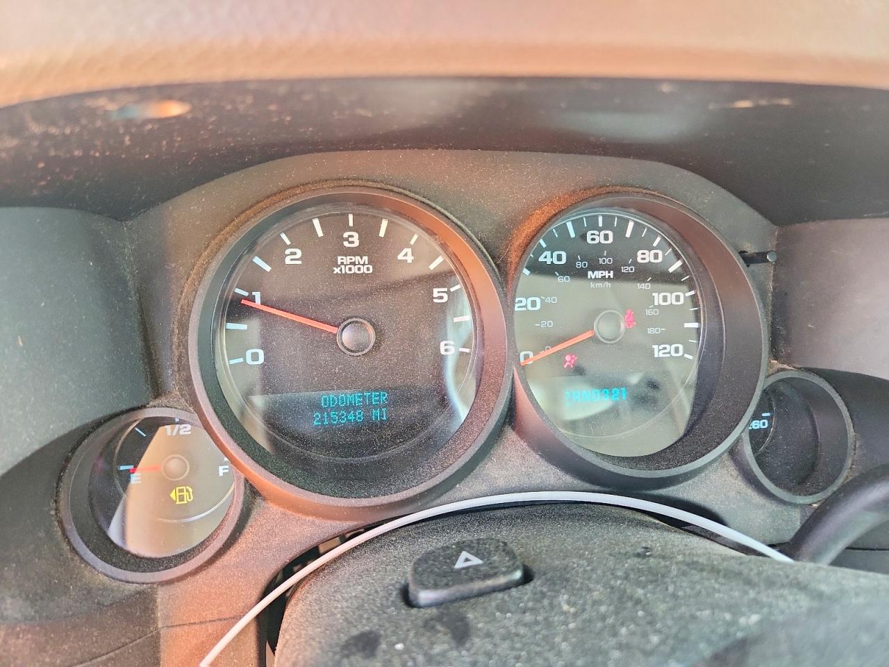 2010 CHEVROLET SILVERADO C1500 photo 25