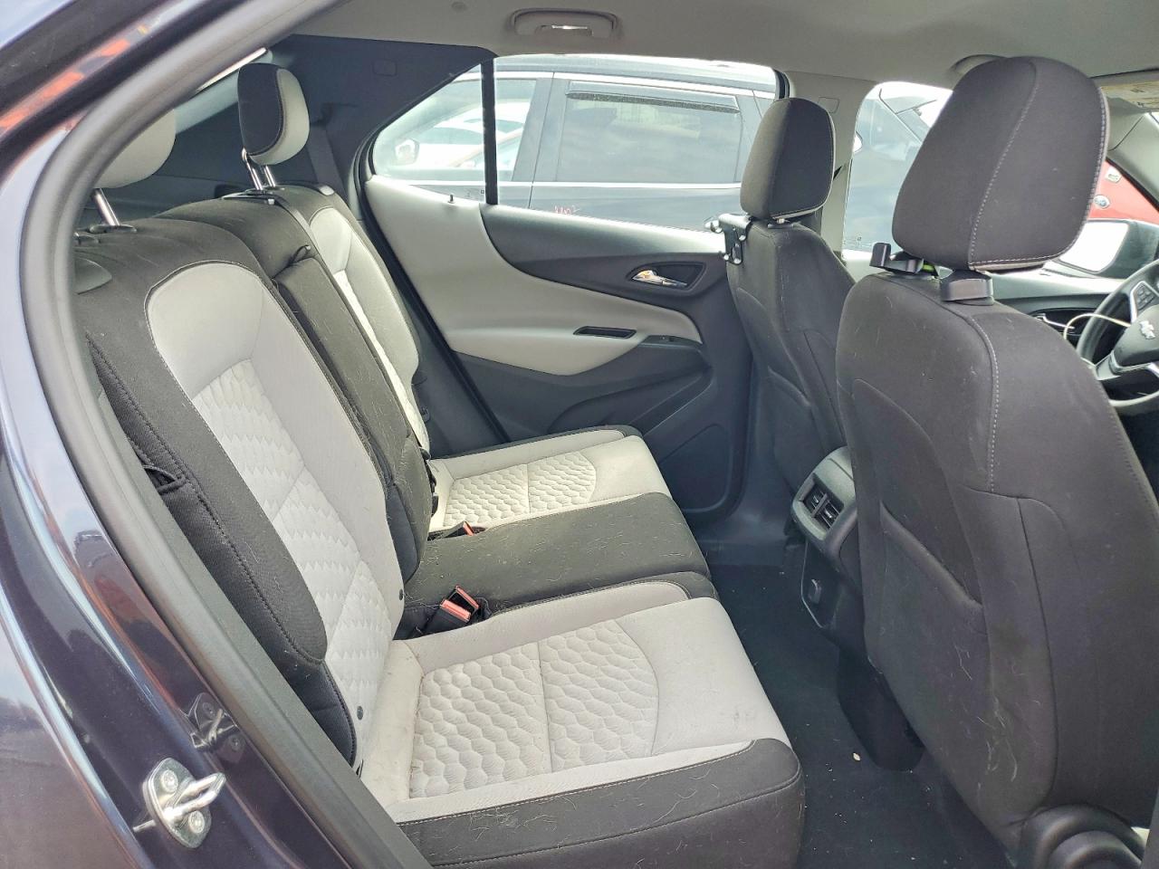 2018 CHEVROLET EQUINOX LS photo 10