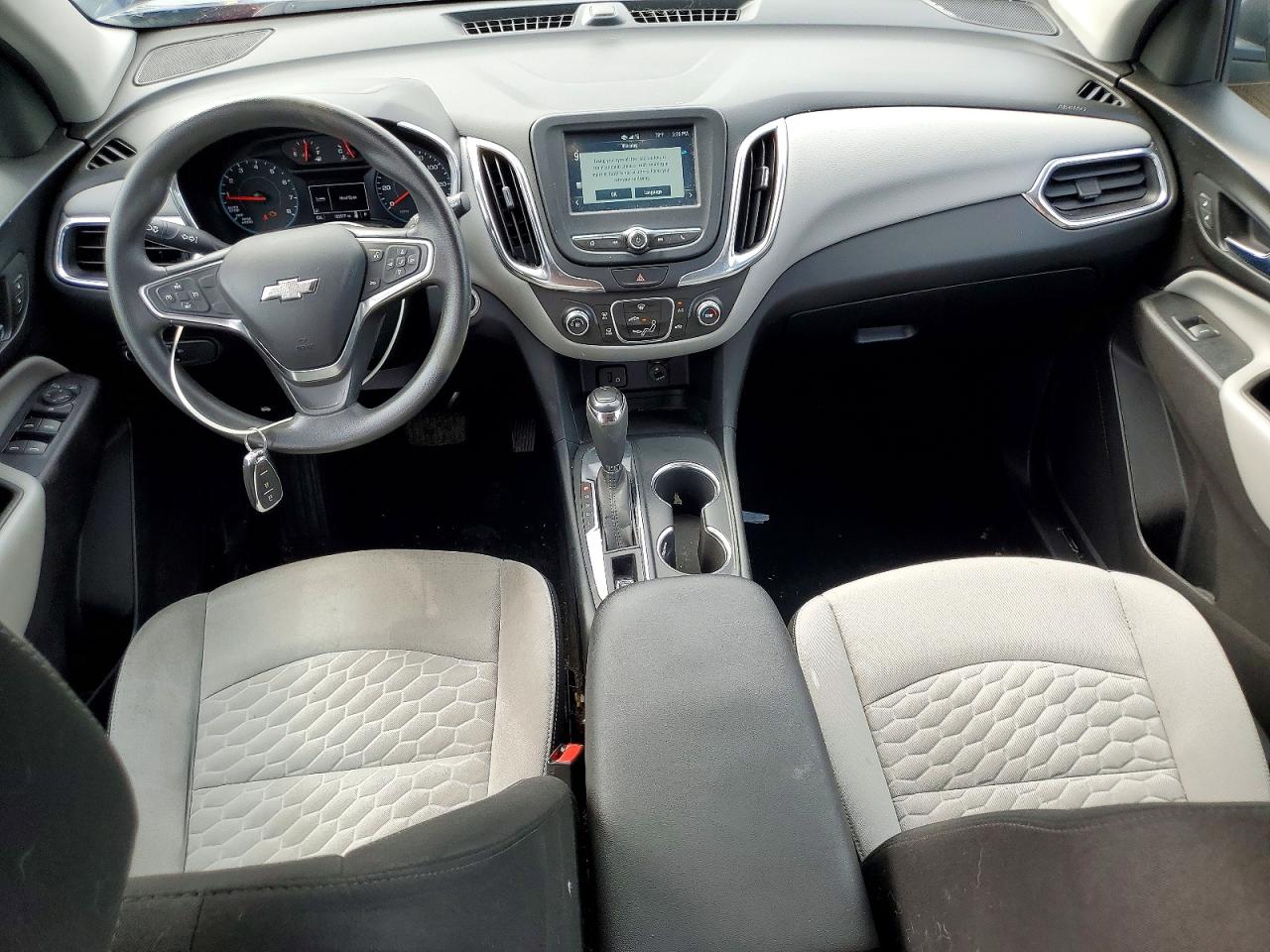 2018 CHEVROLET EQUINOX LS photo 8