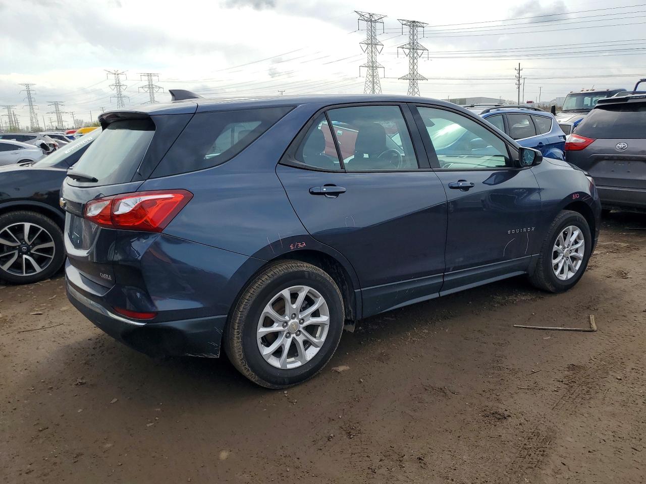 2018 CHEVROLET EQUINOX LS photo 3