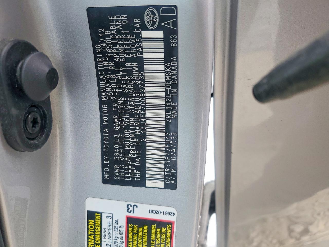 2012 TOYOTA COROLLA S photo 23