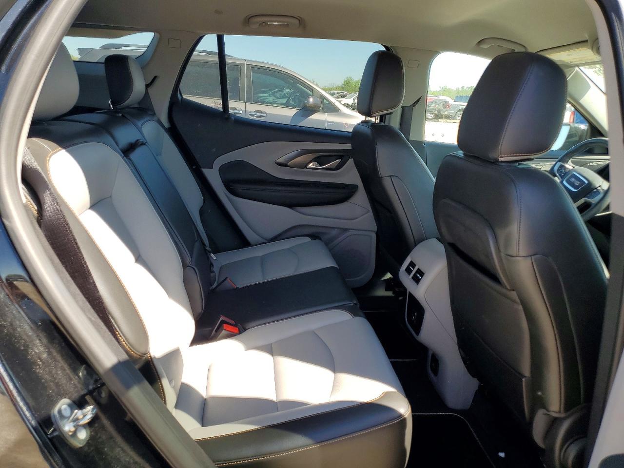 2018 GMC TERRAIN SLT photo 28