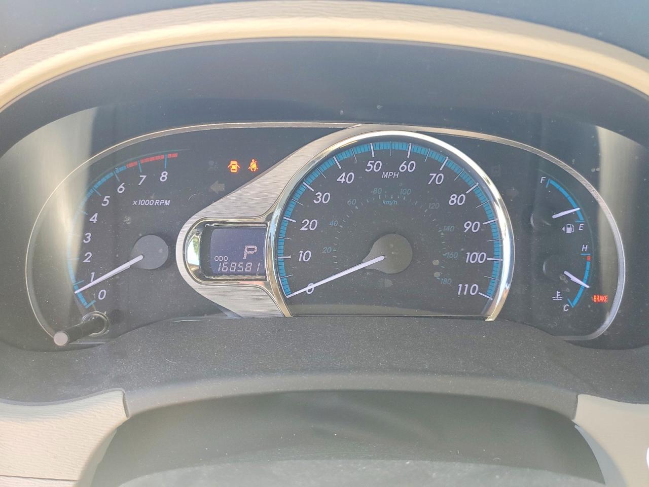 2013 TOYOTA SIENNA XLE 8-PASSENGER photo 17