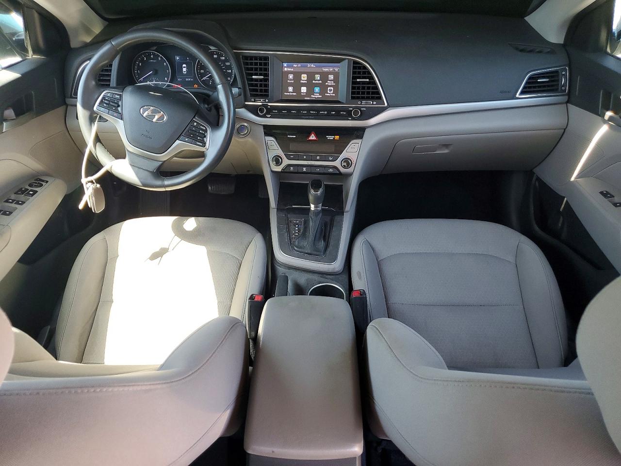 2018 HYUNDAI ELANTRA VALUE EDITION photo 8