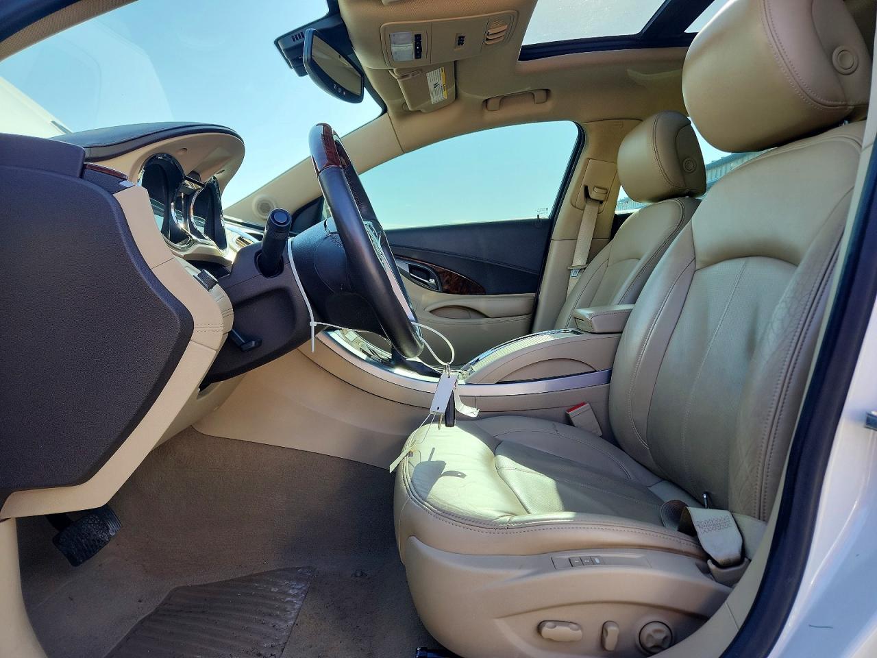 2010 BUICK LACROSSE CXS photo 7
