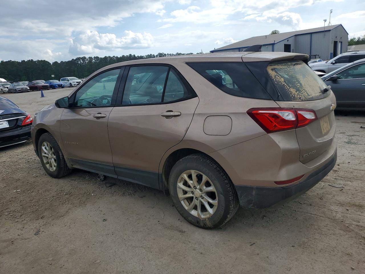2019 CHEVROLET EQUINOX LS photo 2