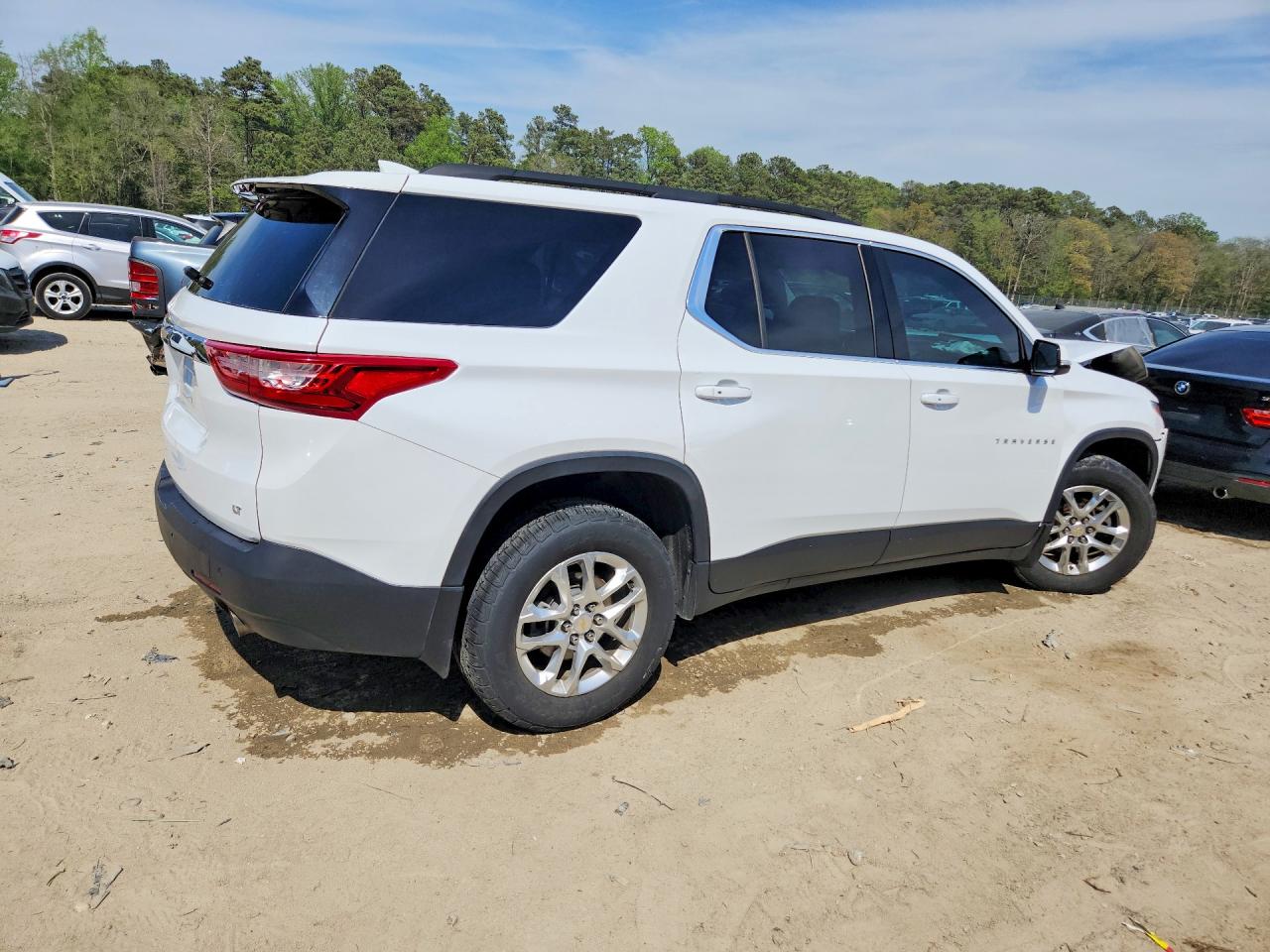 2020 CHEVROLET TRAVERSE LT photo 7