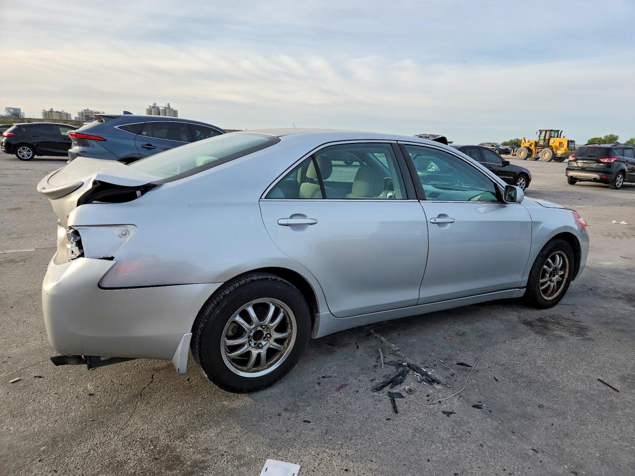 2008 TOYOTA CAMRY BASE photo 5