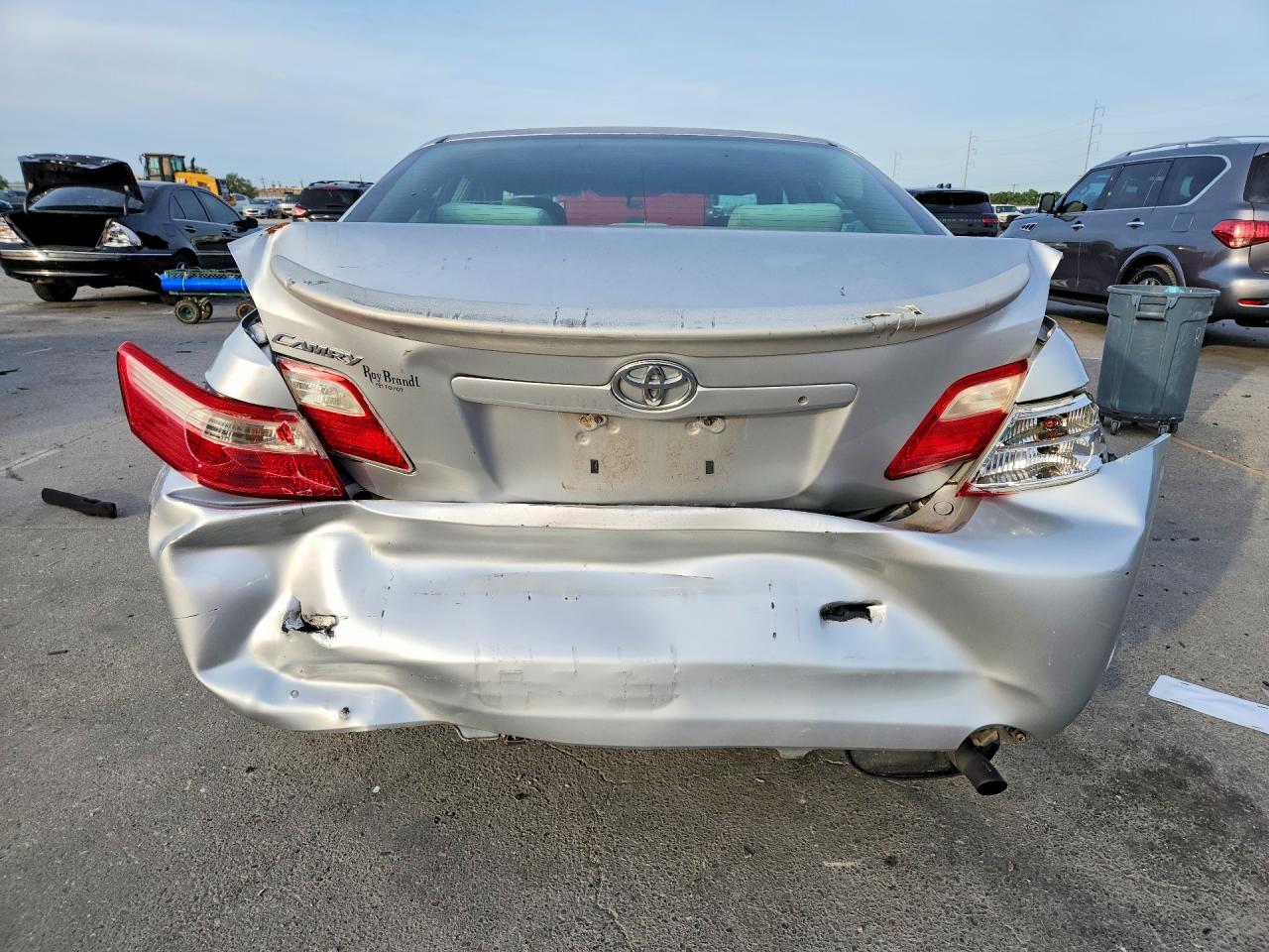 2008 TOYOTA CAMRY BASE photo 11