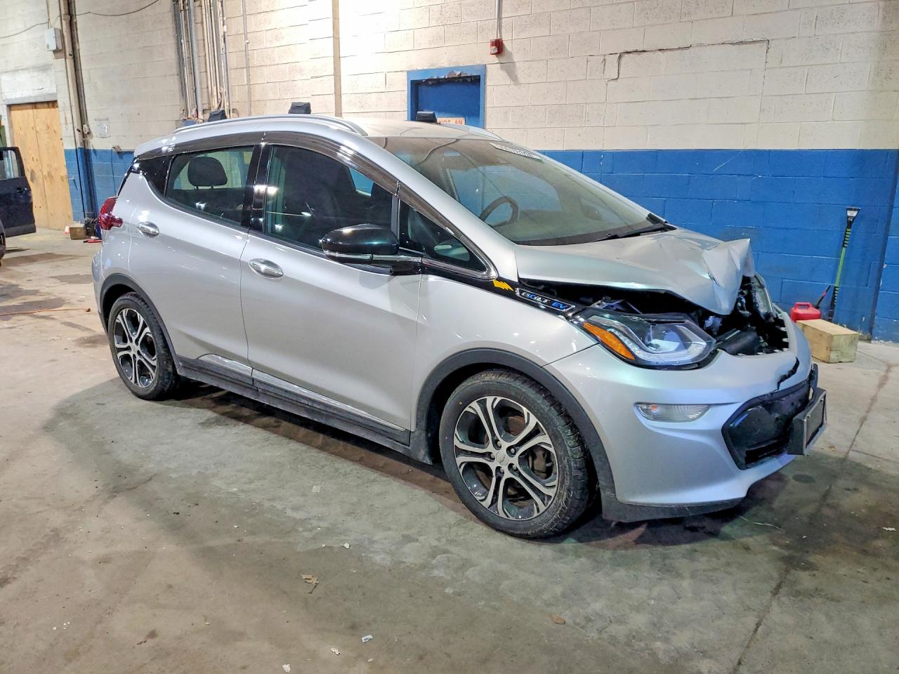 2017 CHEVROLET BOLT EV PREMIER photo 4