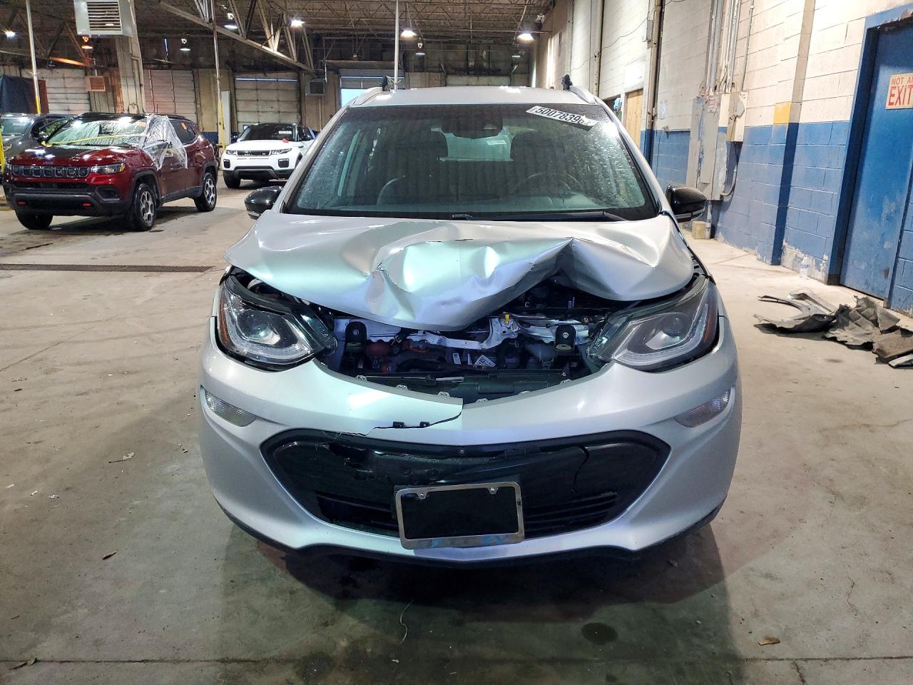 2017 CHEVROLET BOLT EV PREMIER photo 5