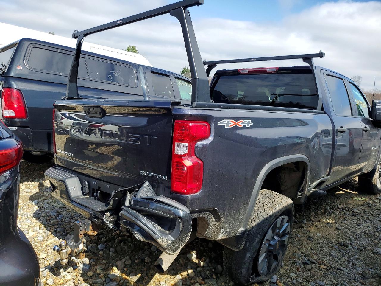 2024 CHEVROLET SILVERADO K2500 CUSTOM photo 6