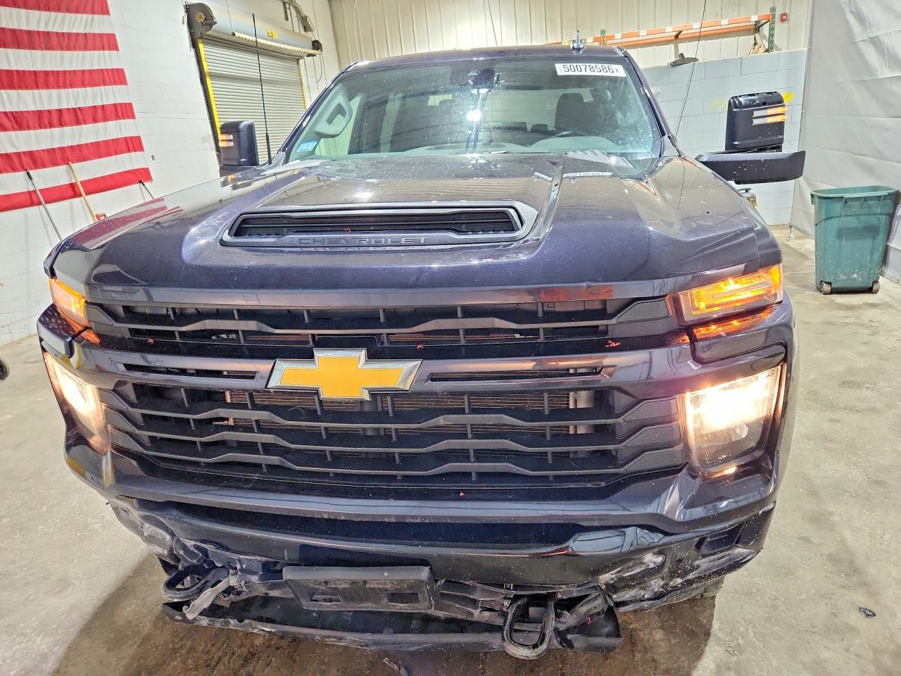 2024 CHEVROLET SILVERADO K2500 CUSTOM photo 5