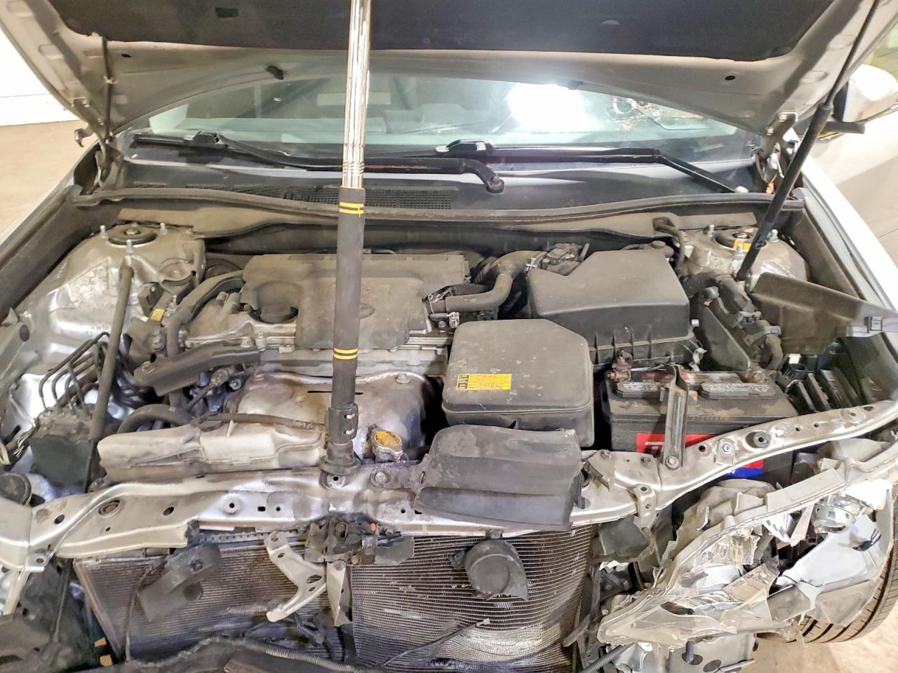 2012 TOYOTA CAMRY SE photo 21