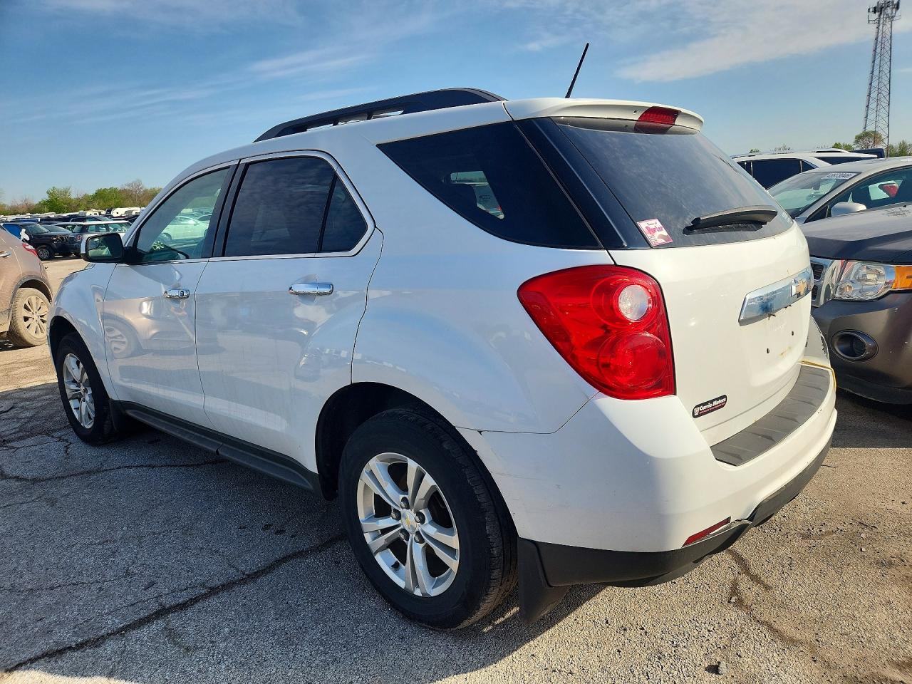 2014 CHEVROLET EQUINOX LT photo 3